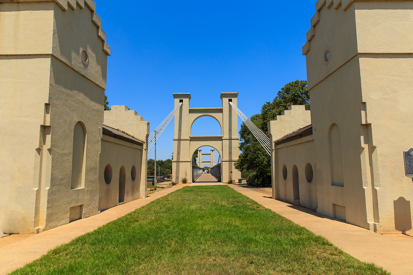 The Waco suspension Bridge built in 1870 is a landmark and tourist attraction in Waco. It crosses the Brazos River – best home insurance in Texas.
