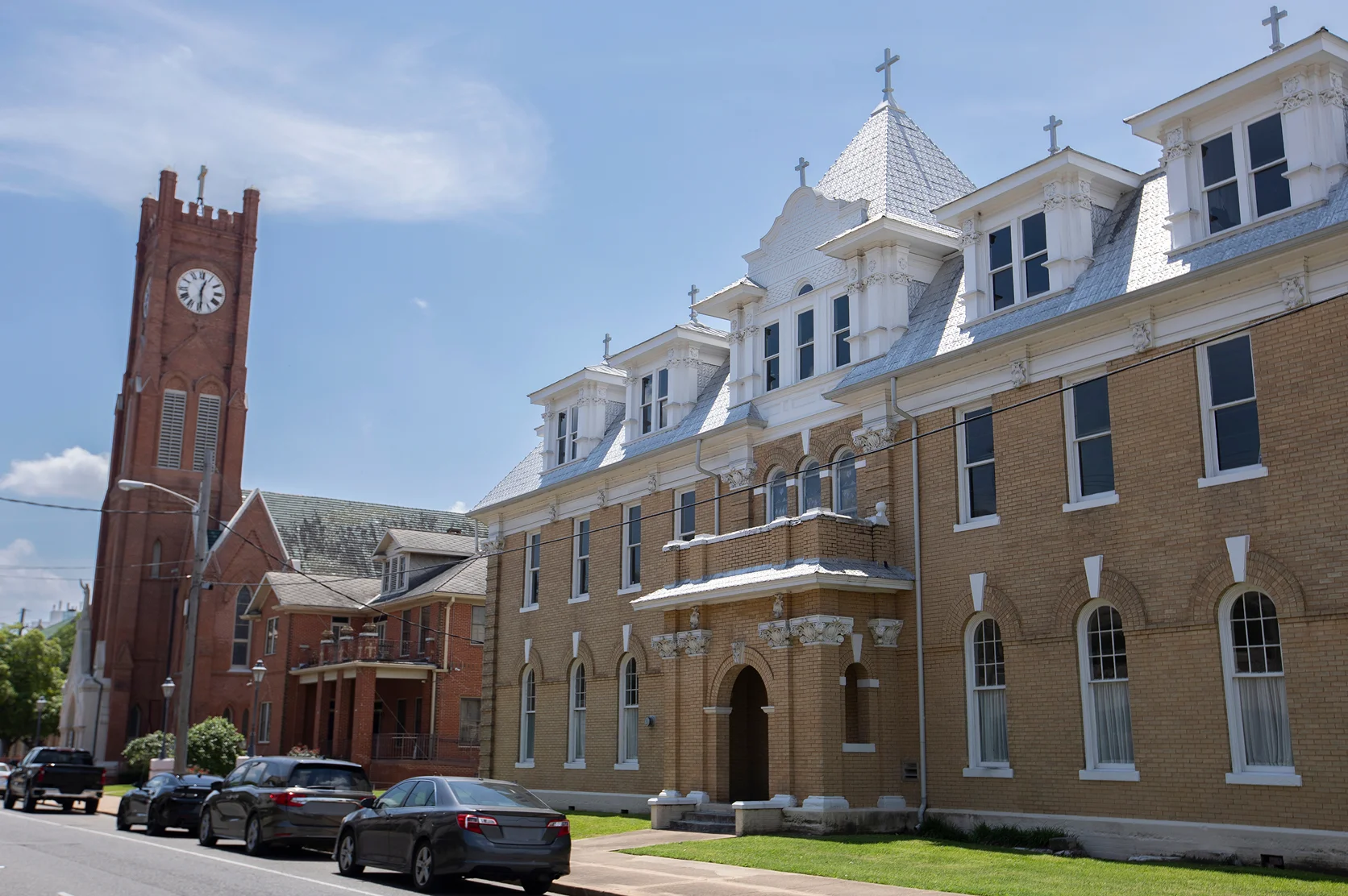 Afternoon view of historic church and structures of downtown Alexandria – best home insurance in Louisiana.