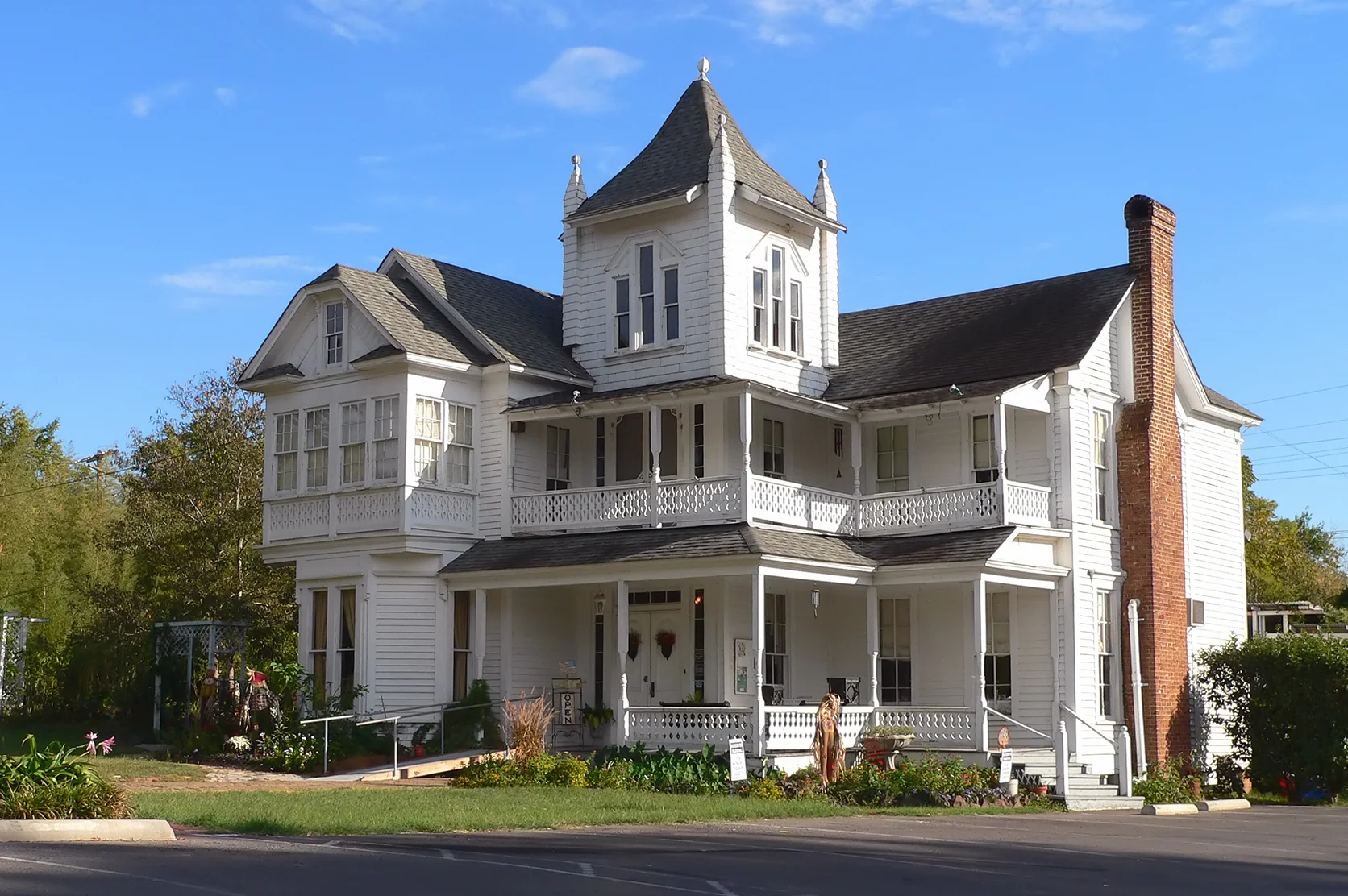 Historic Victorian Home in Rural East Texas