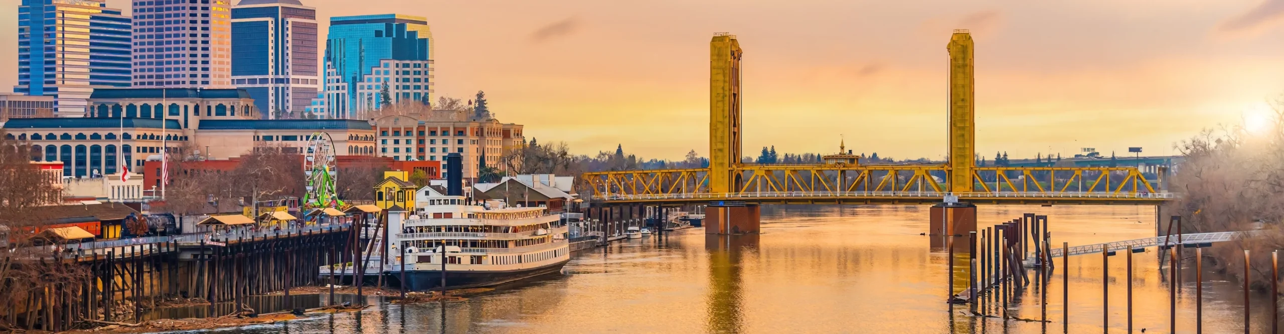 Old town Sacramento city skyline with Tower Bridge, cityscape of California in USA.